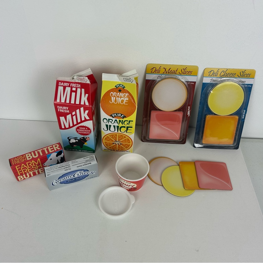 Melissa & Doug "Fridge Fillers" Play Set / Learning Toy